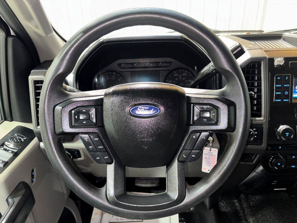 Used 2017 Ford F250 XL w/ Power Equipment Group AWD/4WD image 18