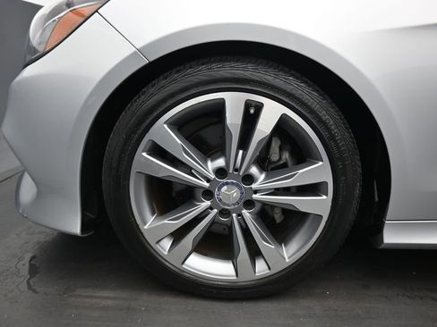 Used 2016 Mercedes-Benz E 350 Sedan w/ Premium Package image 53