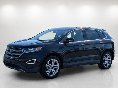 Used 2017 Ford Edge Titanium w/ Technology Package image 1