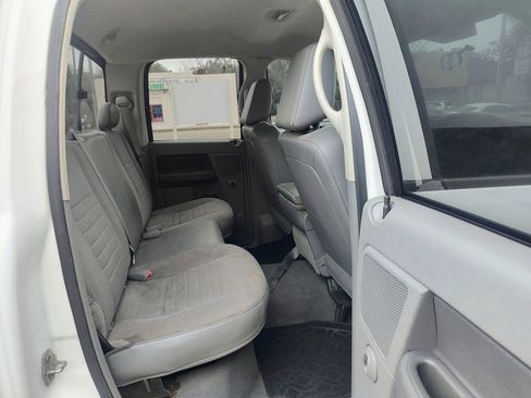 Used 2008 Dodge Ram 1500 Truck ST image 15