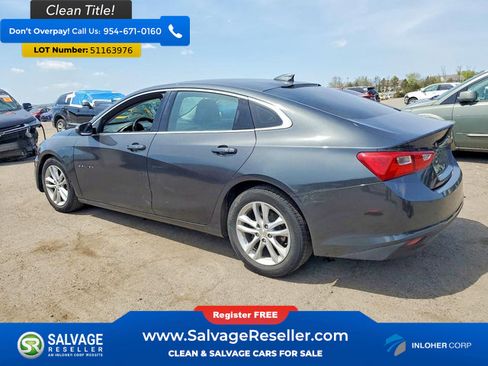 Used 2017 Chevrolet Malibu LT FWD image 3