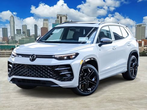 New 2026 Volkswagen Tiguan SE R-Line image 1