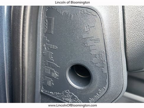 Used 2022 Ford Expedition Max Limited image 29