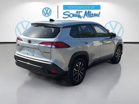 Used 2025 Toyota Corolla Cross AWD Hybrid image 7
