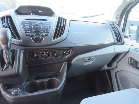 Used 2018 Ford Transit 250 148 High Roof image 40