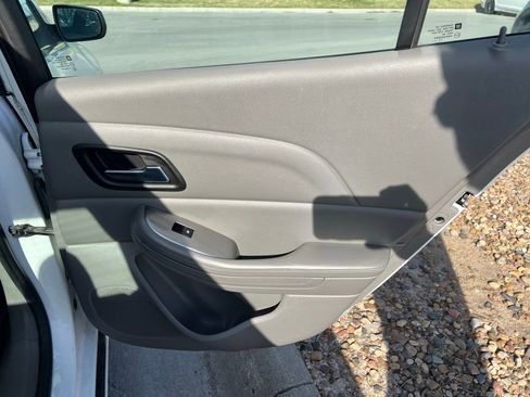 Used 2015 Chevrolet Malibu LS w/ Protection Package image 22