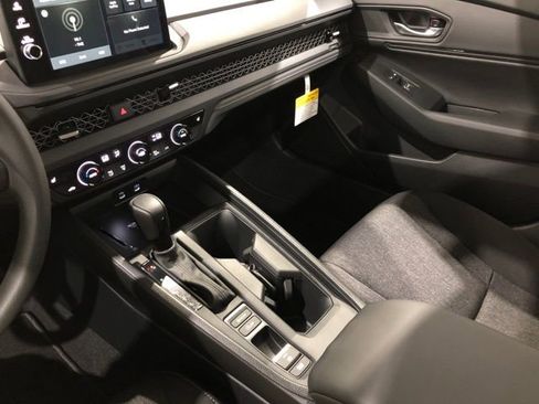 New 2026 Honda Accord SE image 18