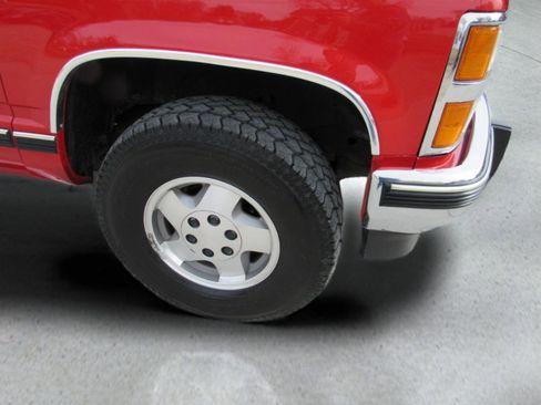 Used 1992 Chevrolet Blazer 4WD image 13