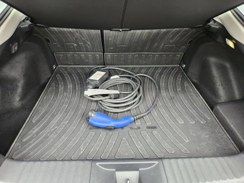 Used 2024 Toyota Prius Prime FWD image 24