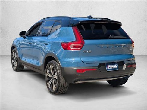Used 2023 Volvo XC40 Recharge Plus w/ Protection Package Premier image 7