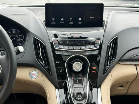 Used 2024 Acura RDX SH-AWD image 15