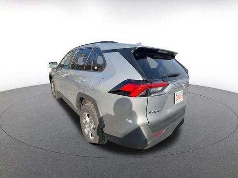 Used 2025 Toyota RAV4 LE image 5