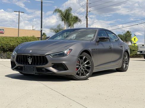 Used 2020 Maserati Ghibli S GranSport RWD image 1