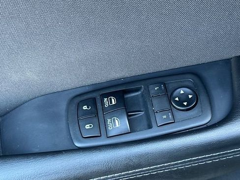 Used 2019 Dodge Challenger SXT w/ Blacktop Package image 12