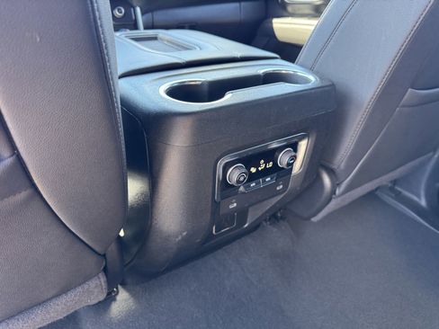 Used 2024 Chevrolet Tahoe LT image 15