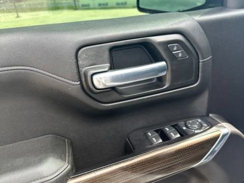 Used 2020 Chevrolet Silverado 1500 RST AWD/4WD image 19