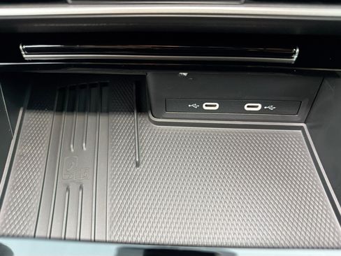 New 2026 Volkswagen Atlas Cross Sport SEL R-Line image 31