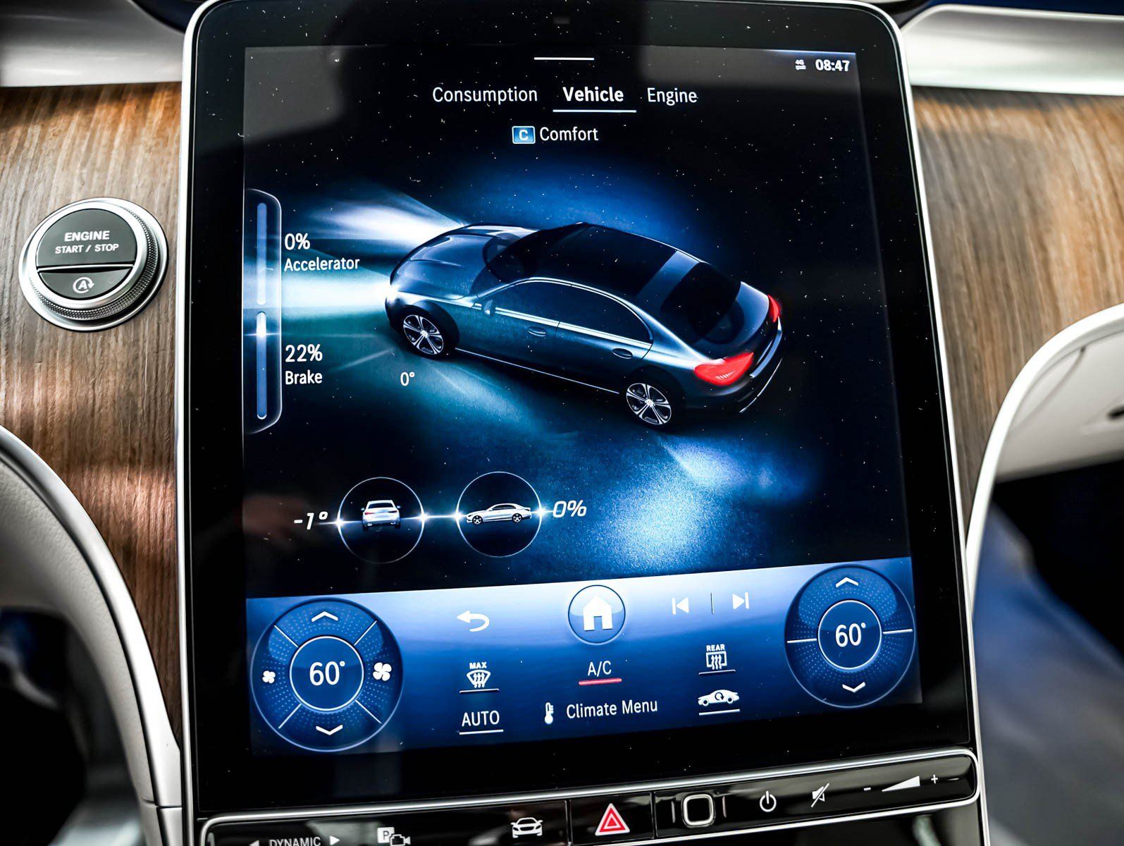 Used 2024 Mercedes-Benz C 300 Sedan image 18