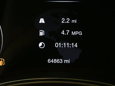 Used 2019 Jeep Grand Cherokee Altitude image 12