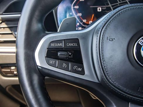 Used 2022 BMW M440i Coupe w/ Premium Package image 22