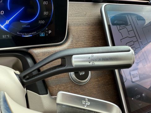 Used 2023 Mercedes-Benz EQS 450+ 450+ - NEW $112,360.00 w/ AMG Line Exterior Package image 37