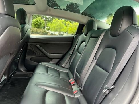 Used 2019 Tesla Model 3 Standard Range Plus RWD image 17