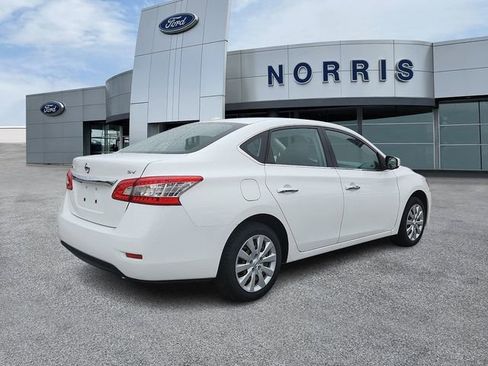 Used 2015 Nissan Sentra SV FWD image 4
