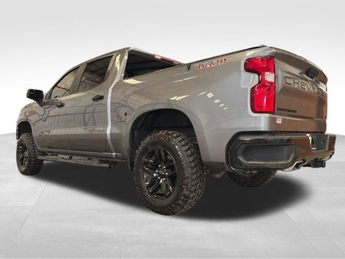 Used 2020 Chevrolet Silverado 1500 LT Trail Boss w/ LPO, Dark Essentials Package image 11