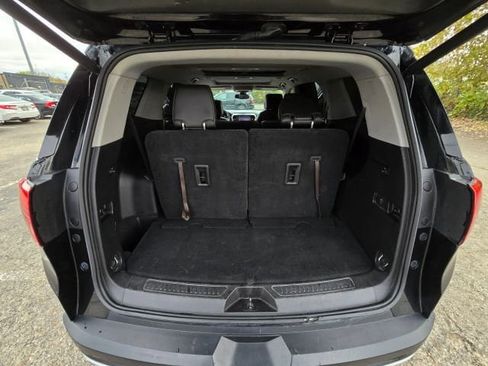 Used 2019 GMC Acadia SLT w/ LPO, Floor Liner Package image 40