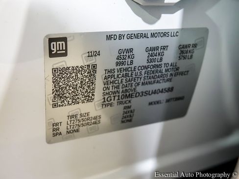 New 2025 GMC Sierra EV Denali image 22