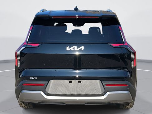 New 2026 Kia EV9 Wind image 6