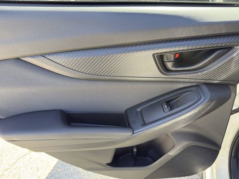 Used 2021 Subaru Crosstrek 2.0i Premium w/ Moonroof Package image 32