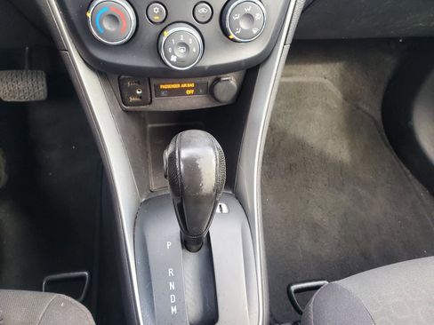 Used 2018 Chevrolet Trax LS FWD image 20