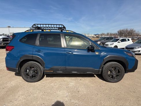 Used 2022 Subaru Forester Wilderness image 6