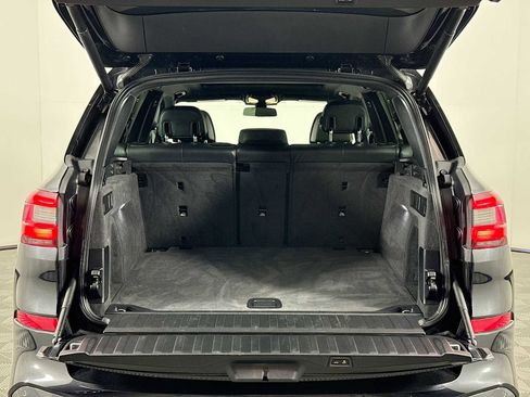 Used 2021 BMW X5 M50i w/ Executive Package image 26