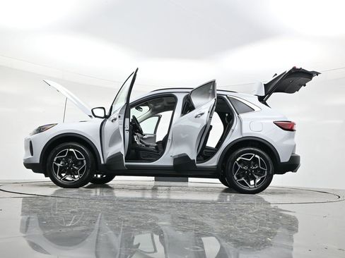 New 2026 Ford Escape Platinum w/ Premium Technology Package image 57