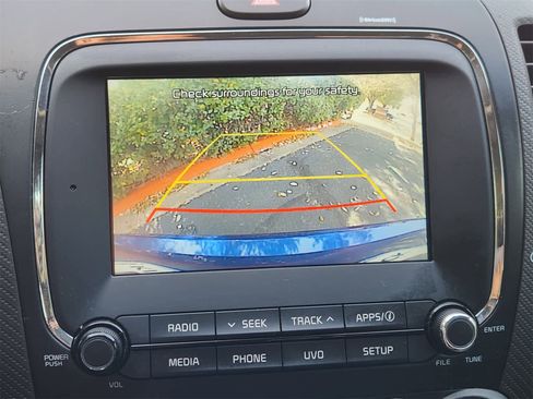 Used 2017 Kia Forte S w/ S Technology Package image 18