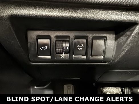 Used 2020 Subaru Outback Premium AWD/4WD image 11