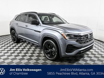 New 2025 Volkswagen Atlas Cross Sport SEL R-Line