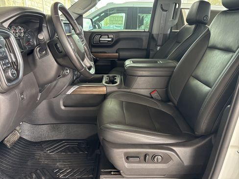 Used 2021 Chevrolet Silverado 1500 LT Trail Boss w/ Convenience Package II AWD/4WD image 15
