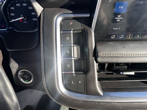 Used 2021 GMC Yukon AT4 w/ AT4 Premium Plus Package image 17