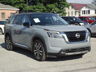 Used 2023 Nissan Pathfinder Platinum