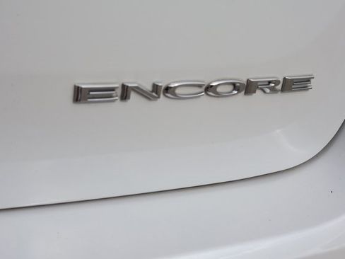 Used 2018 Buick Encore Preferred image 6