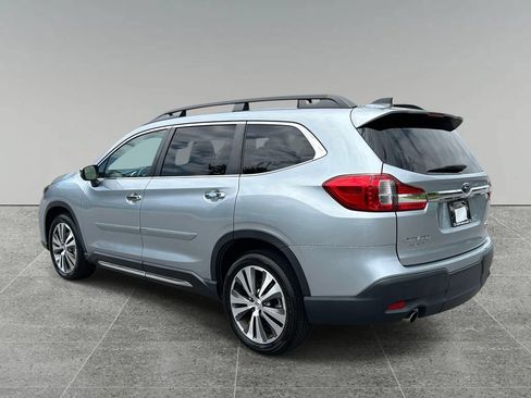 Used 2022 Subaru Ascent Touring AWD/4WD image 3