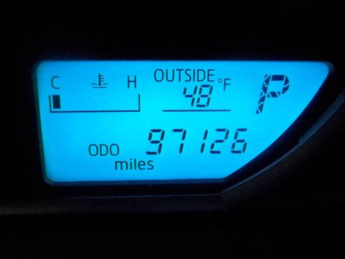 Used 2013 Toyota RAV4 XLE image 6