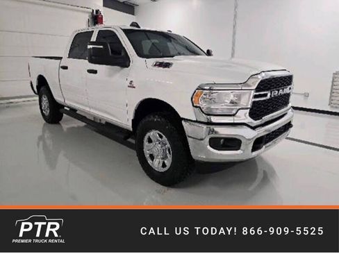 Used 2024 RAM 2500 Tradesman w/ Chrome Appearance Group AWD/4WD image 1