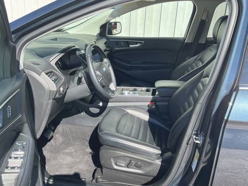 Used 2023 Ford Edge SEL w/ Convenience Package image 12