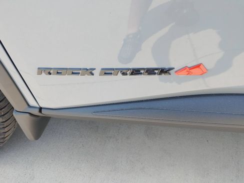 New 2026 Nissan Rogue SV AWD/4WD image 33