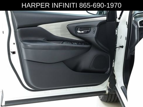 Used 2018 Nissan Murano Platinum w/ Cargo Package AWD/4WD image 19