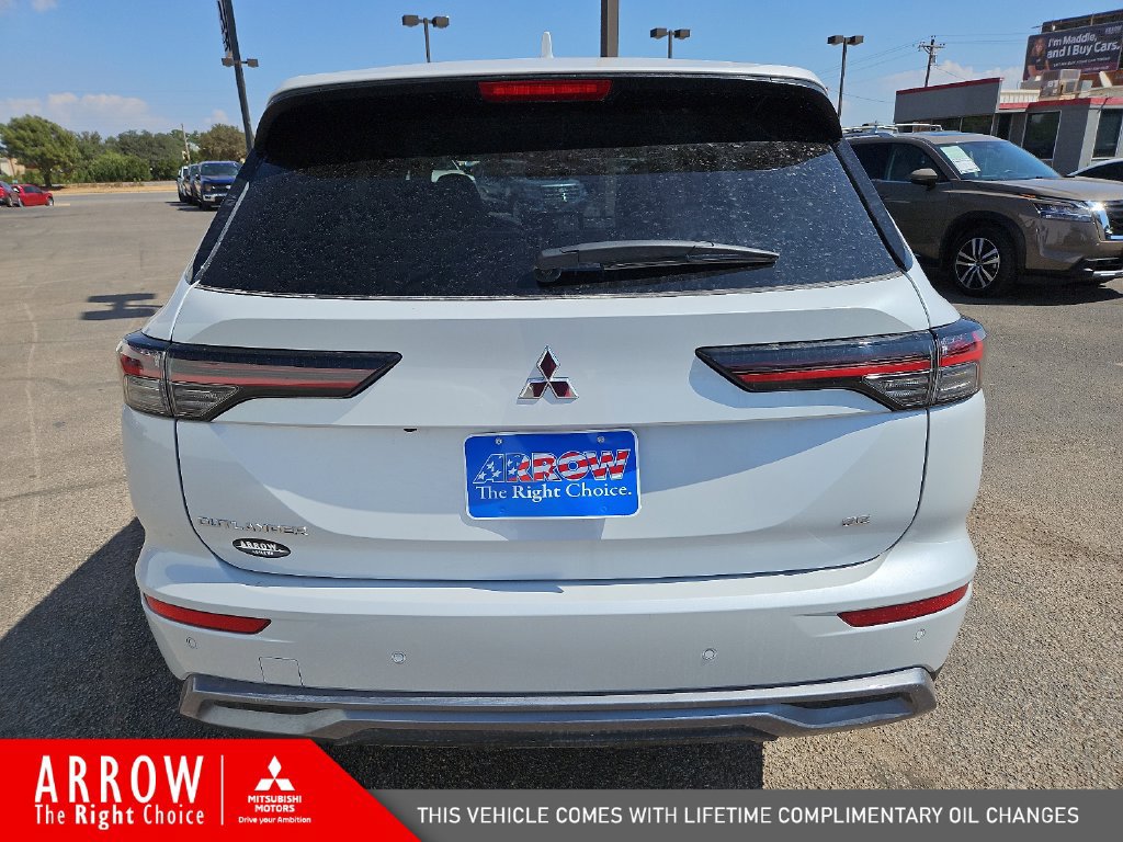 New 2026 Mitsubishi Outlander SE FWD image 11